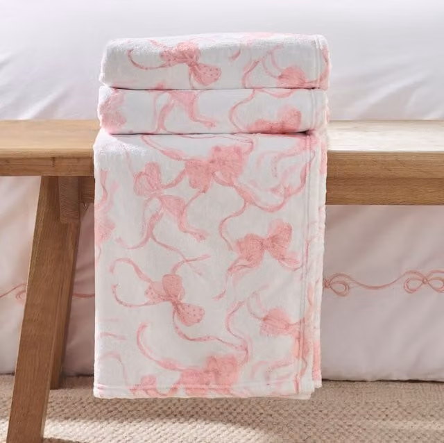 Catherine Lansfield Pink Fleece Bow Bedspread W: 200 cm, D: 240 cm
