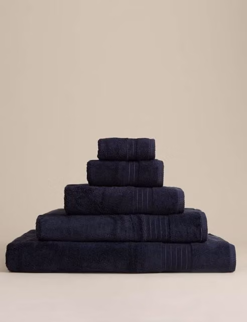 M&S Fluffy Quick-Drying Egyptian Cotton Towel in Blue