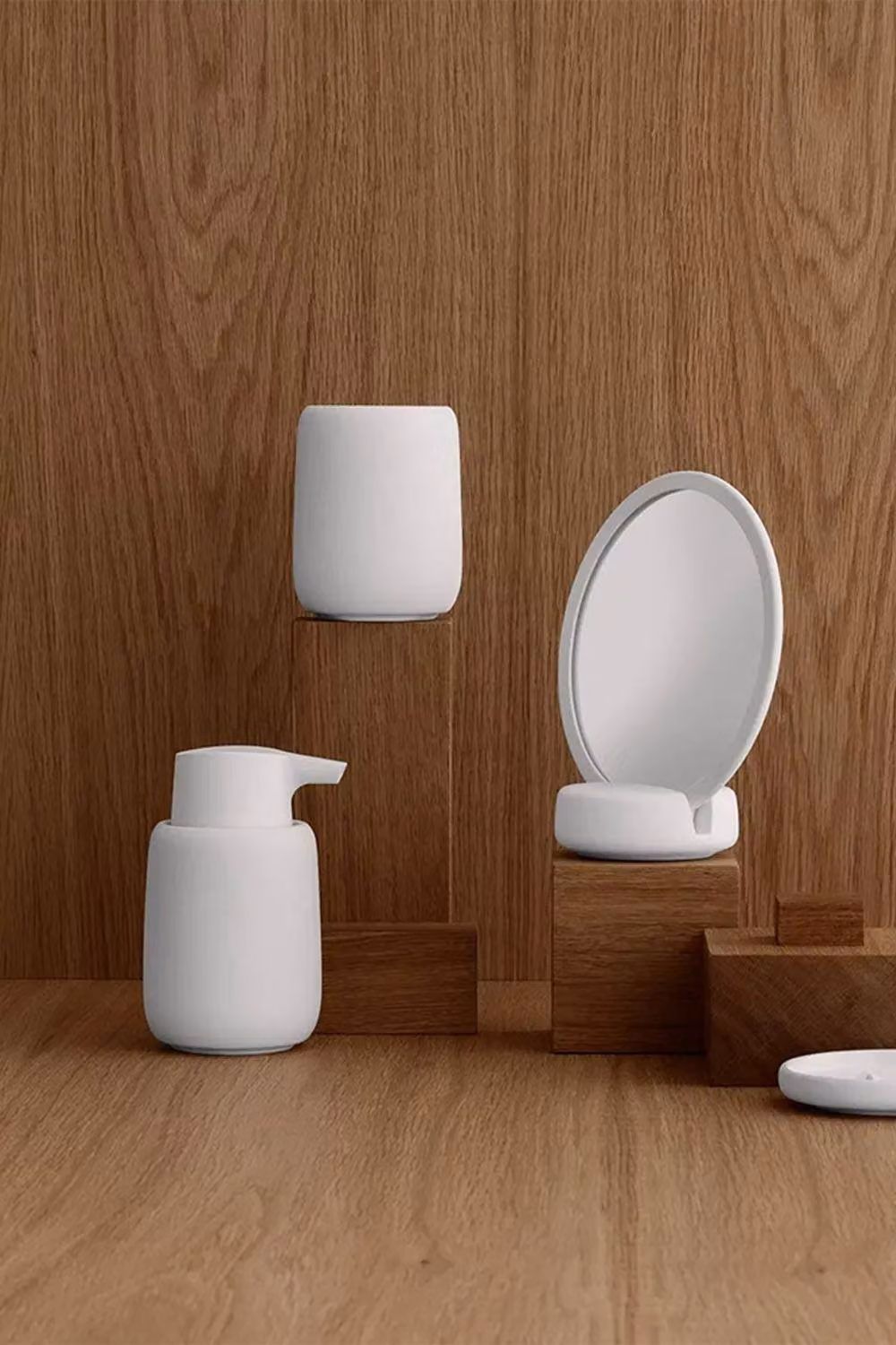 Blomus Sono Refillable Soap Dispenser with Pump, White, 250 ml – 2