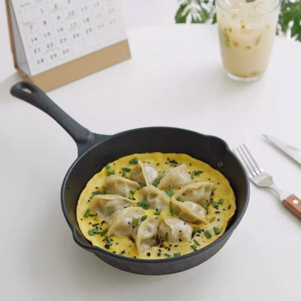 NESTLUNE Black Enamel Cast Iron Non Stick Grill Pan with Pouring Spout, Diameter: 26 cm – 4