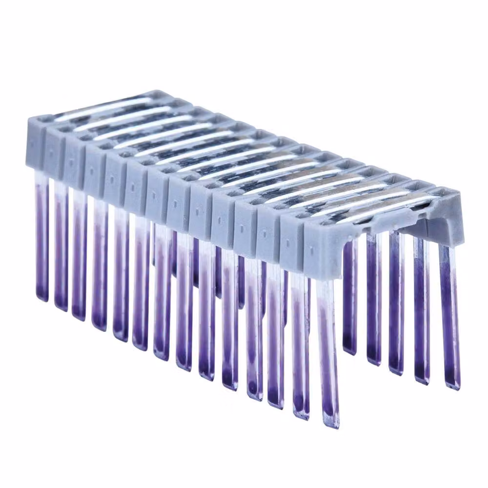 DeWalt Grey Insulated Plastic Flat Wire Cable Staples, Pack of 540 – 2
