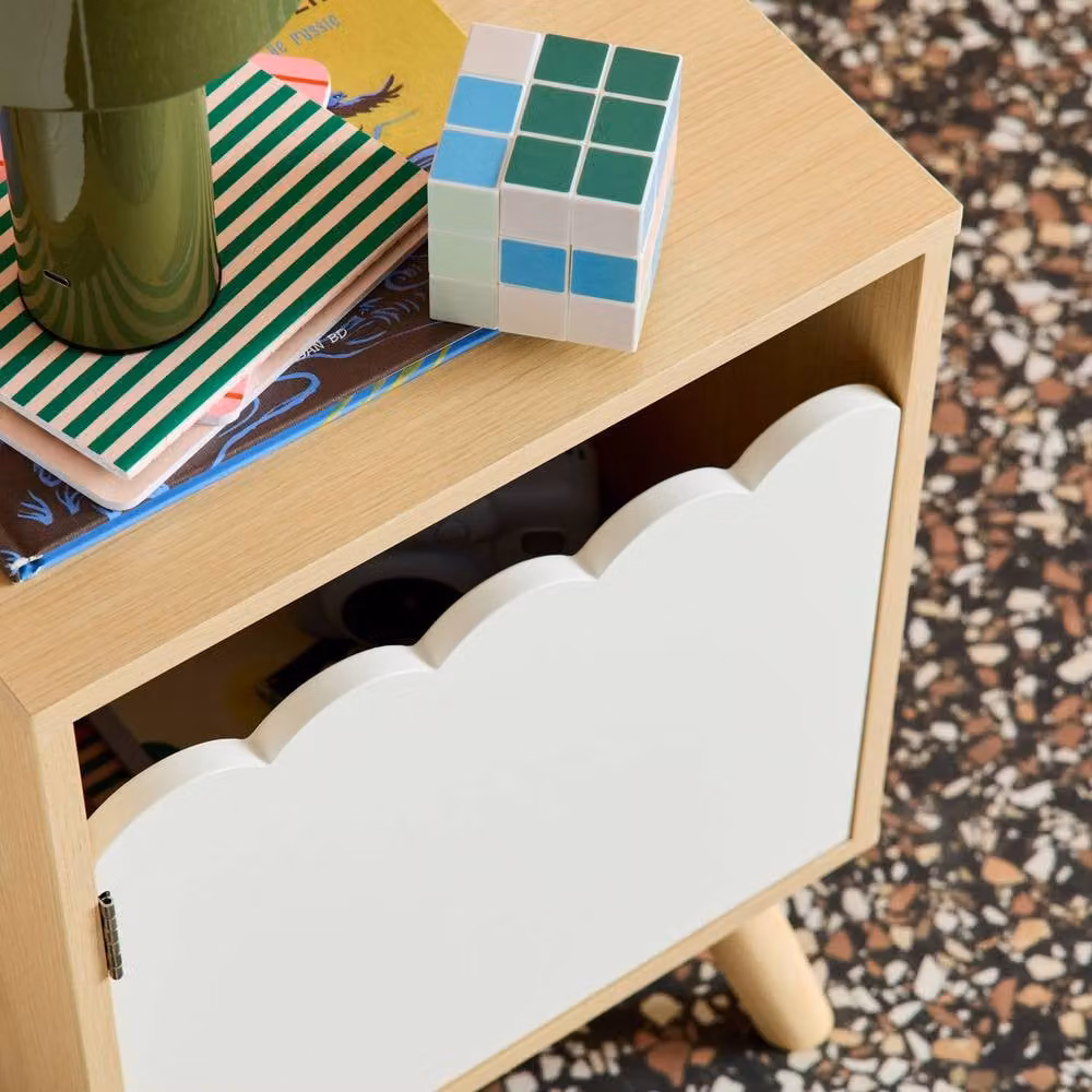 sweeek Children's Bedside Table with 1 Door in White Wood Decor – 3