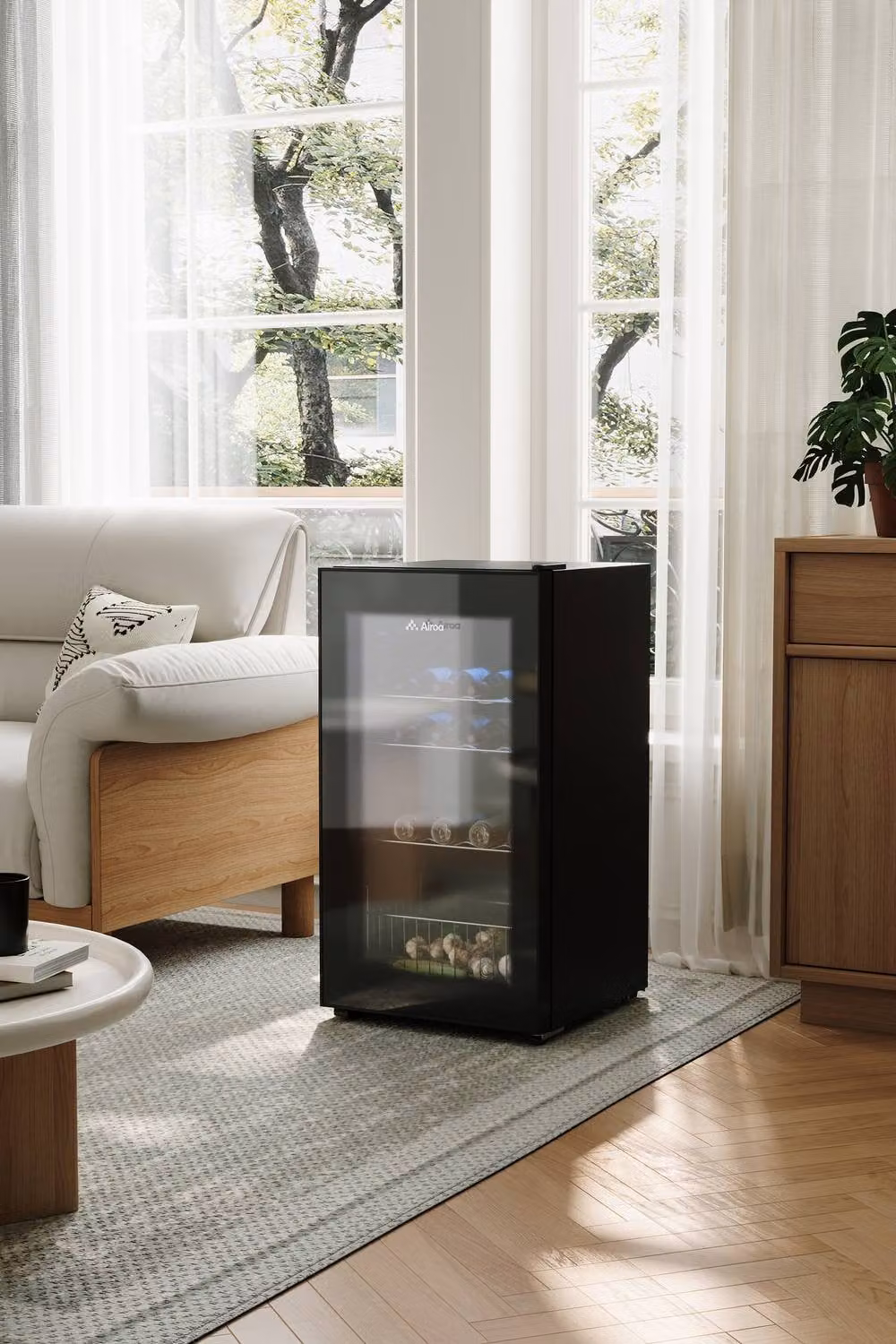Living and Home 92L Freestanding Refrigerator with LED Interior Light, Black, W/D/H: 44.5 x 40 x 82 cm – 4