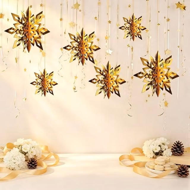 Lovii 6-Piece Gold 3D Snowflake Hanging Decorations for Christmas and Winter Parties – 1