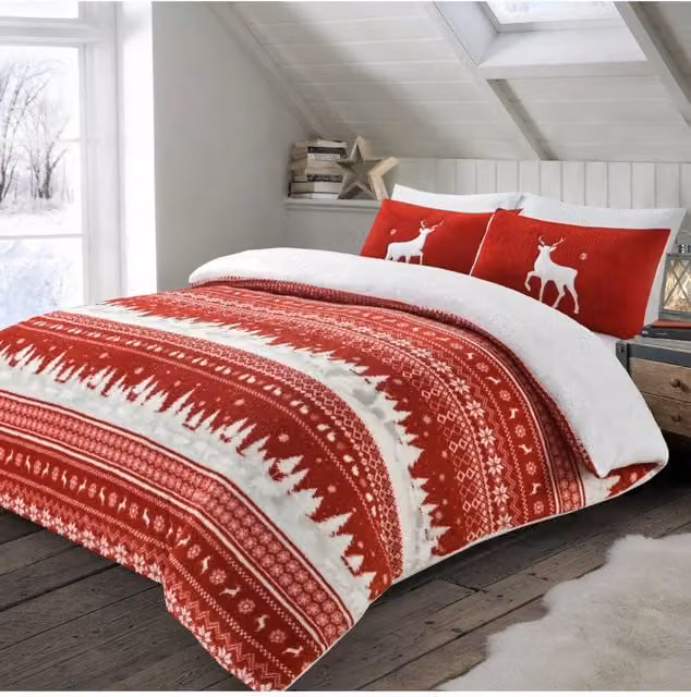Velosso Nordic Teddy Duvet Cover and Pillowcase Set in Red, Single, W: 90 cm, H: 200 cm
