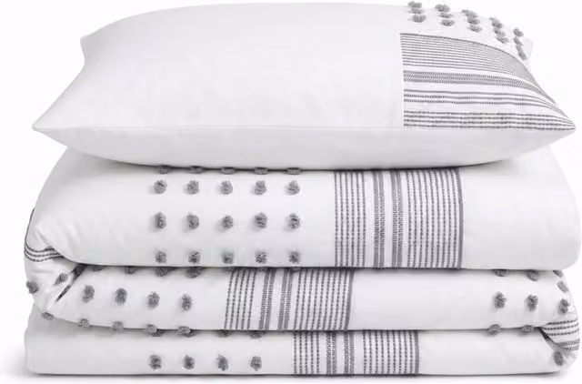 Intimates White Tufted Polyester Duvet Cover and Pillowcase Set, W/D/H: 260 x 220 x 180x200 cm
