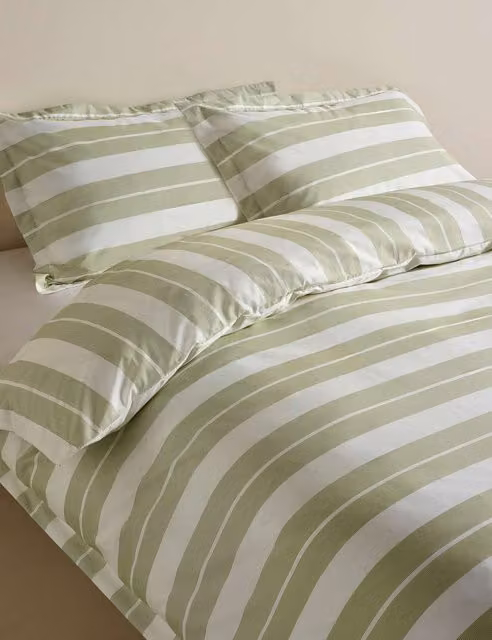 M&S Egyptian Cotton Wide Stripe Printed Bedding Set Fern in Green and White, 140 x 200 cm