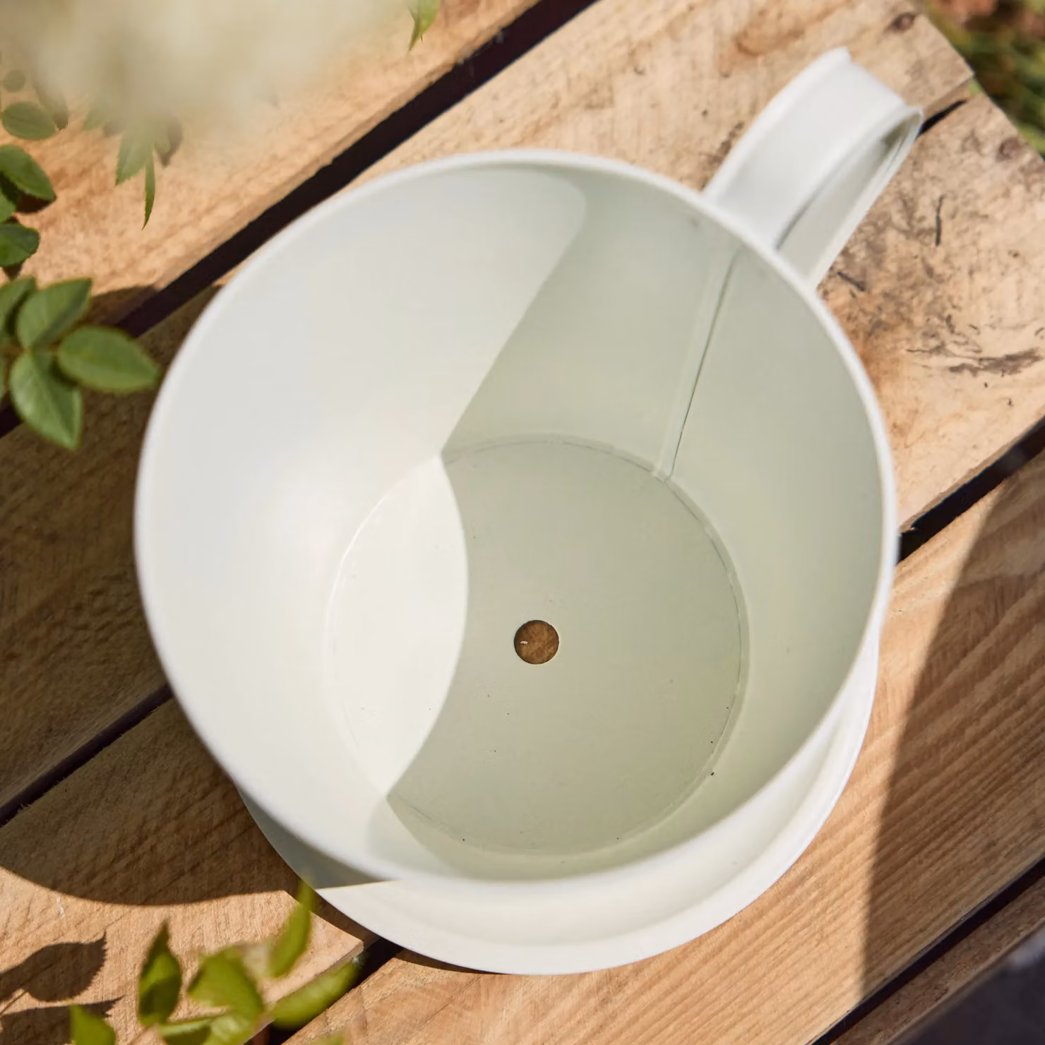 Dibor Vintage Cream Tea Cup Planter in White, Dia: 32 cm, H: 14 cm – 4