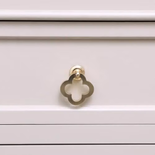 Melody Maison Brushed Gold Clover Drop Pull Handle Knob – 1