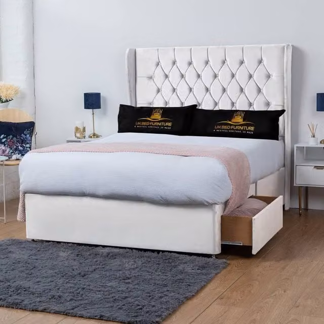 UK Bed Furniture Mary White Velvet Wingback Divan Bed with 2 Drawers and 54 Inch Headboard, Size: King (W/D/H: 180 x 200 cm)