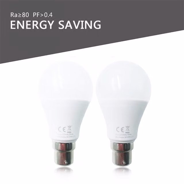 Livingandhome 8W LED A60 Ball Bulb B22 Daylight 6500K White