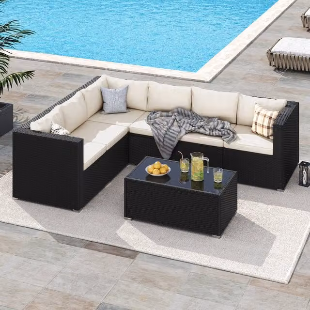 Yaheetech 6-Seater Modern PE Rattan Outdoor Furniture Set with Metal Frame and Glass Table in Black and Beige