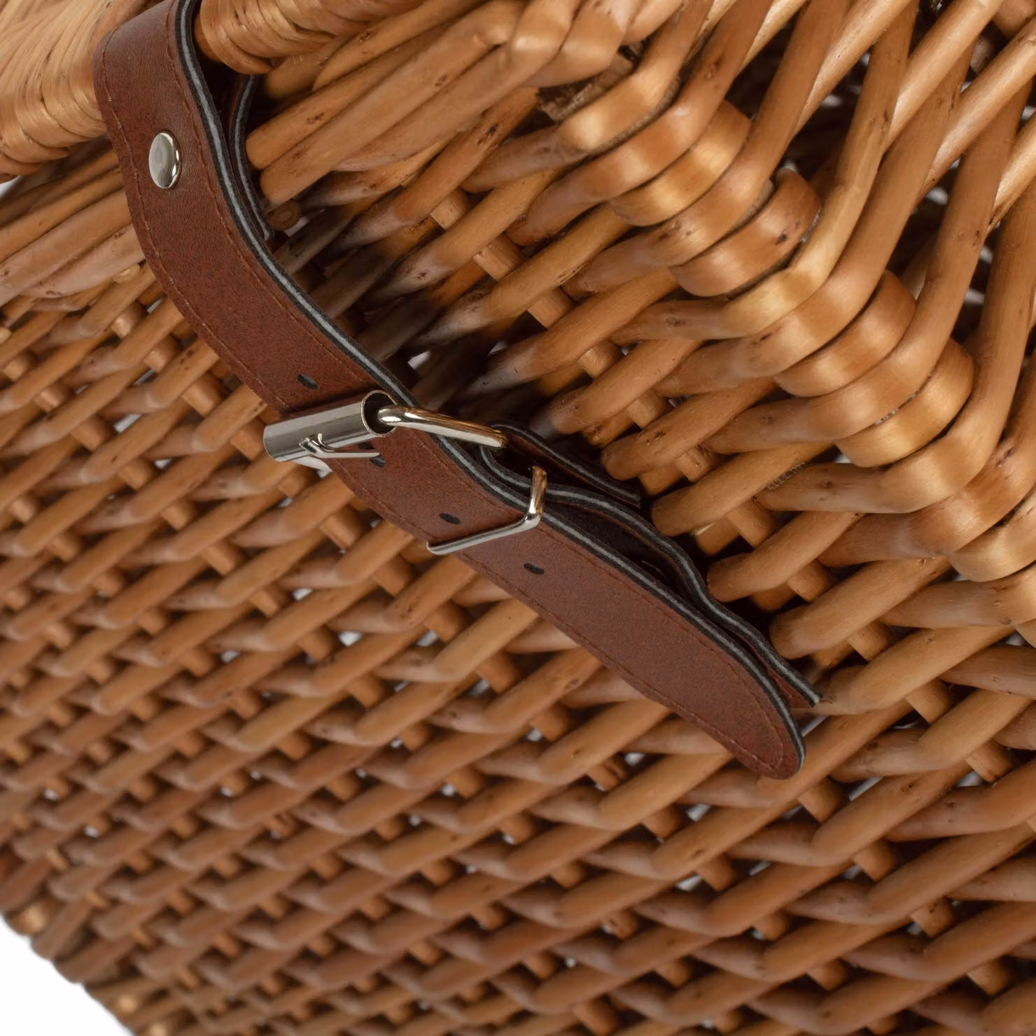 Red Hamper Wicker Double Steamed Vintner Picnic Storage Basket in Brown, Small – 2