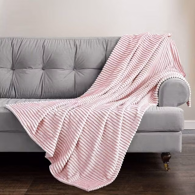 Velosso Modern Printed Cord Throw Blanket in Pink, W/D/H: 150 x 200 cm