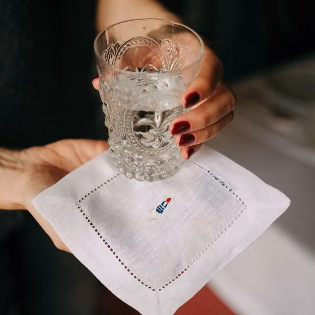 Mafra White Linen Napkin and Placemat Set with Embroidered Retro Sports Motifs