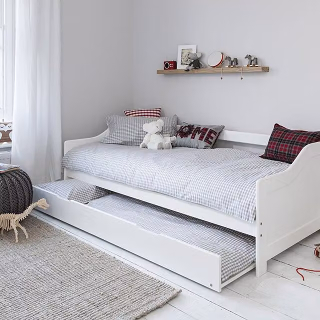 Kosy Koala White Solid Wood Day Guest Bed with Underbed Trundle and Mattresses Included