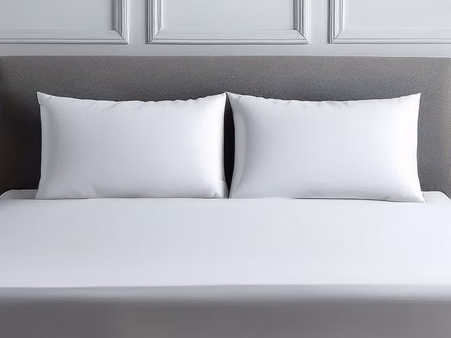 Home Sweet Home UK White Cotton Housewife Pillowcase Pair, 200 Thread Count, W/D/H: 48 x 74 cm – 1