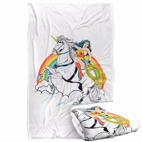Warner Bros. Wonder Woman Strong Warrior Super Soft Fleece Throw Blanket for Children, Multicolour