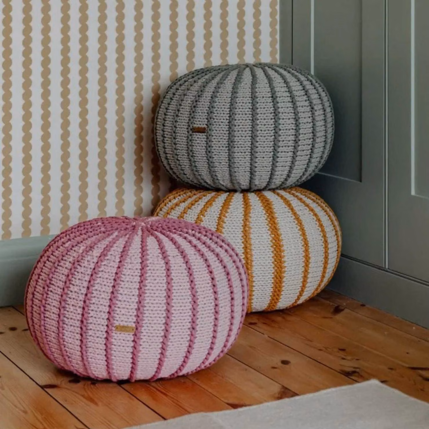 Zuri House Ziggy Knitted Pouffe in Powder Pink – 3