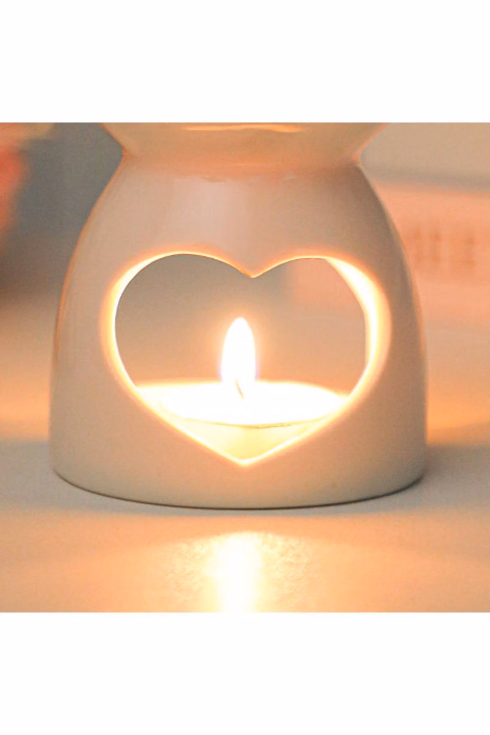 KDMD White Ceramic Heart Tealight and Wax Melt Burner, W/D/H: 10.5 x 10 x 10.5 cm – 2