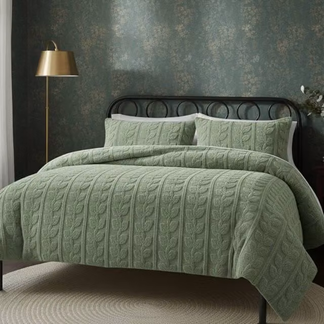 Snug City Ultra Soft Teddy Fleece Duvet Cover and Pillowcase Set with Embossed Leaves, Green, Single, 90 x 200 cm
