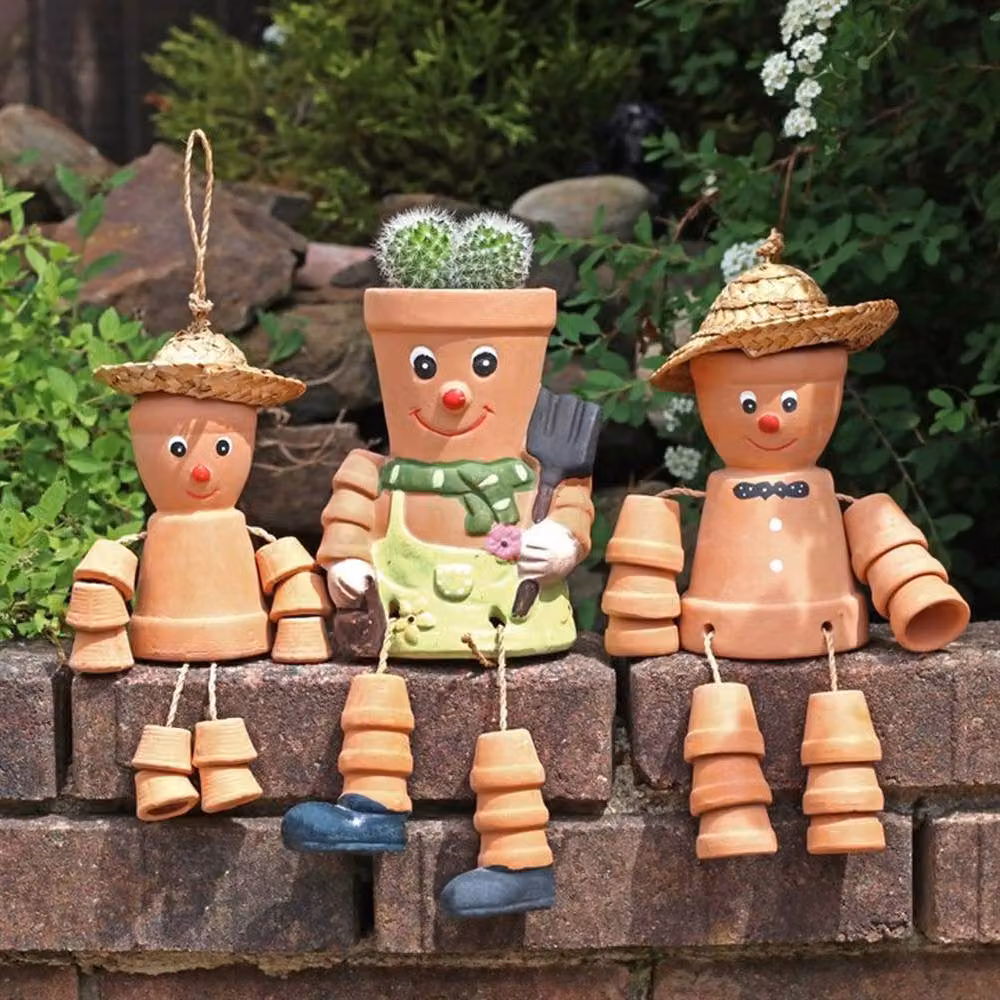 Uniqueful Small Terracotta Pot Man Ornament in Brown – 2