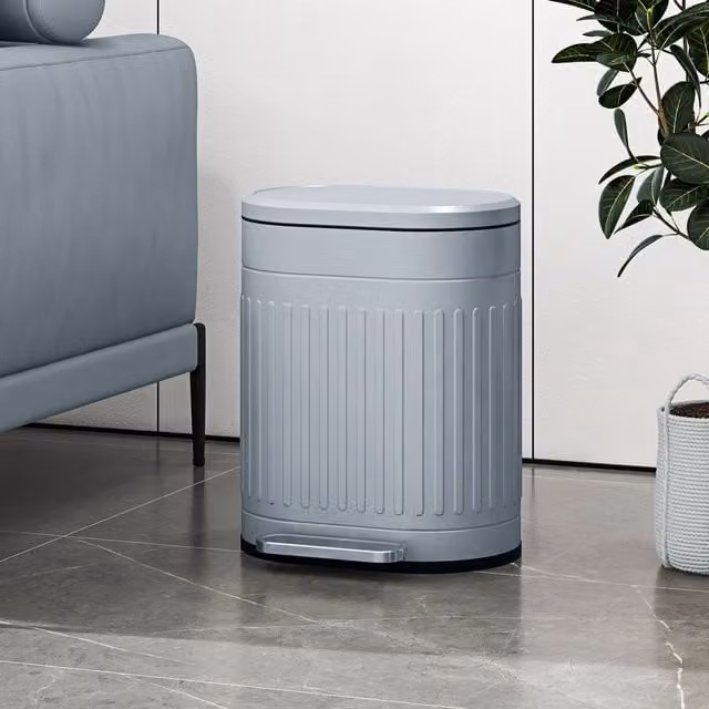 HOMCOM 20L Metal Kitchen Pedal Bin with Soft Close Lid and Removable Inner Bucket in Grey