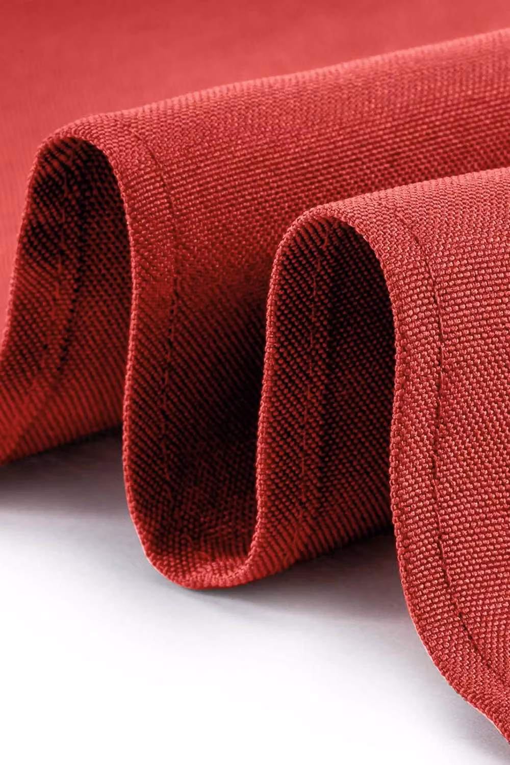 Neel Blue Reusable Polyester Table Napkins in Red, W/D/H: 50 x 50 x 0.3 cm – 2
