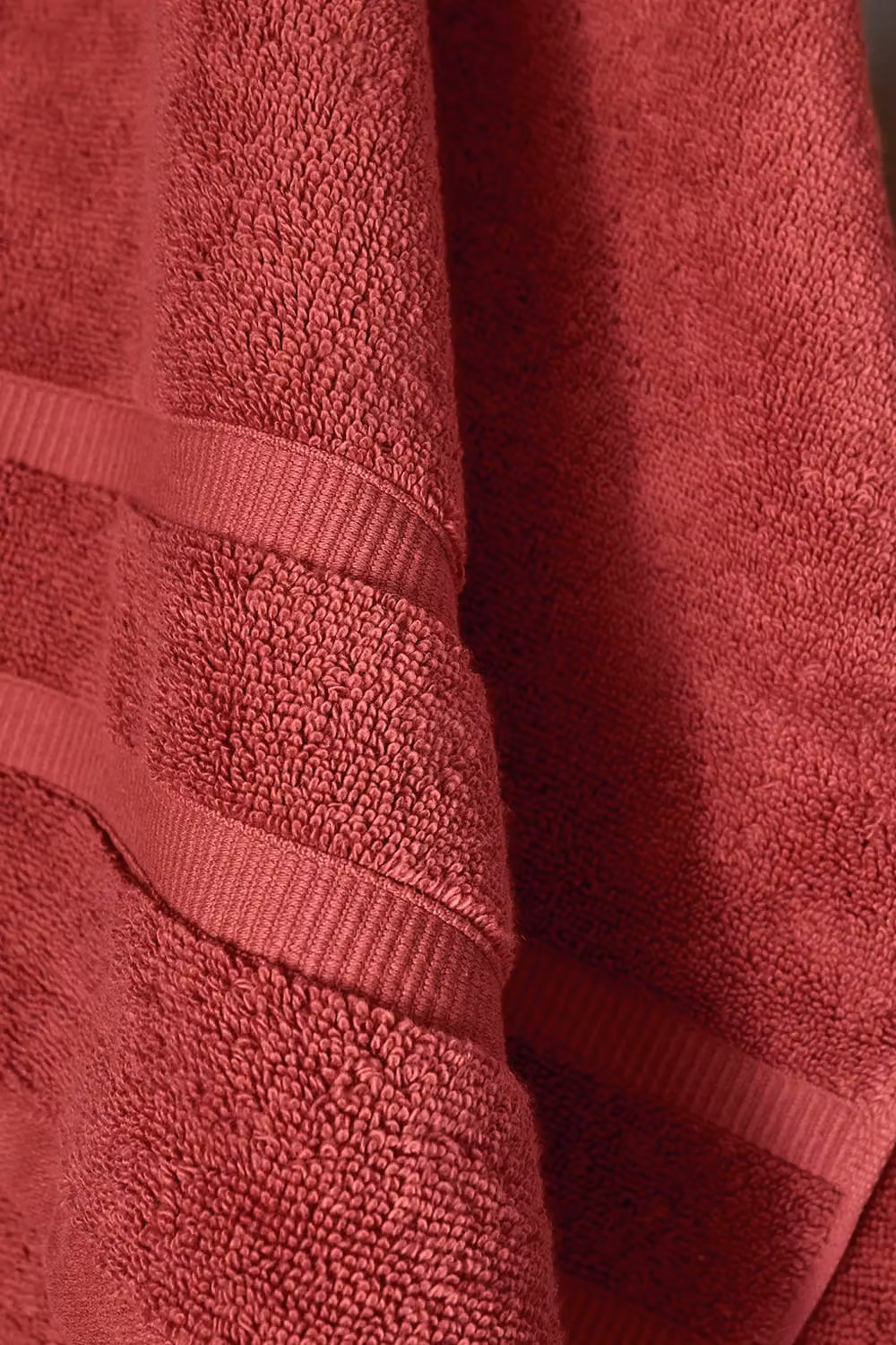 Christy Signum Heavyweight 100% Combed Cotton Terry Towel in Red – 2