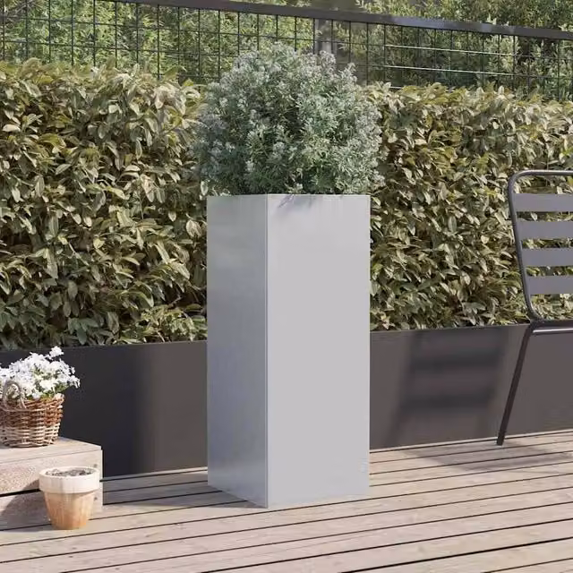 Berkfield Home Silver Galvanised Steel Planter Tub W: 32 cm, D: 29 cm, H: 75 cm