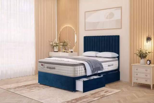 Somnior Eleanor Plush Super King Divan Bed Set with 2 Drawers, Pillowtop Mattress and 54 inch Headboard in Navy Blue Velvet