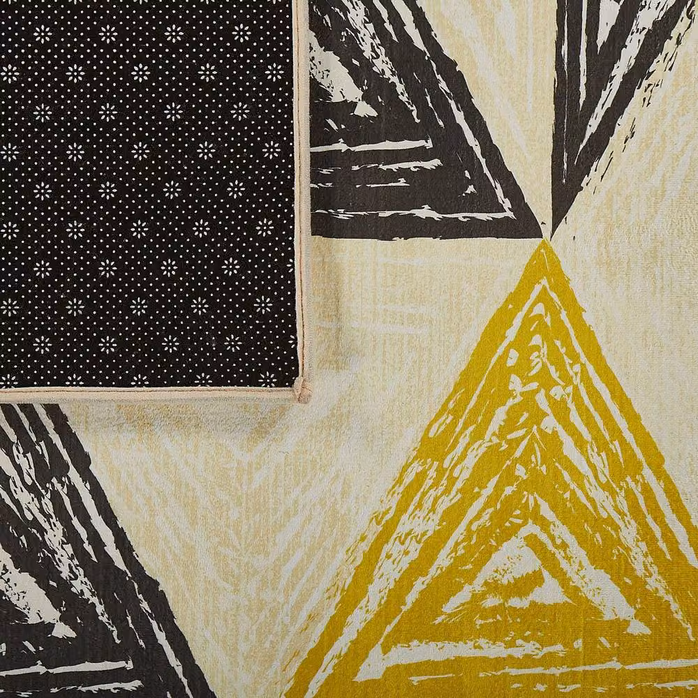 Wyld and Coco Geometric Scandinavian Area Rug in Grey and Yellow, W/D: 140 x 200 cm – 4
