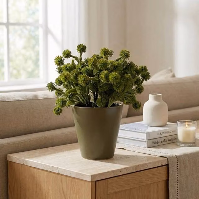 Madison & Mayfair Modern Allium Potted Plant in Ceramic Pot, Yellow, Orange and Green, H: 20.32 cm, W: 20.32 cm, D: 20.32 cm – 1