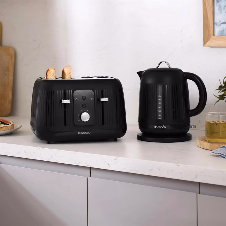 Kenwood Kettle and 4 Slice Toaster Set in Black