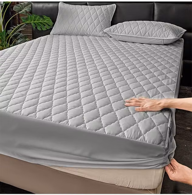 Living and Home Grey Quilted Waterproof Fitted Mattress Protector, W/D/H: 140 x 200 cm