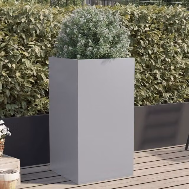 Berkfield Home Silver Galvanised Steel Planter Tub W: 42 cm, D: 38 cm, H: 75 cm
