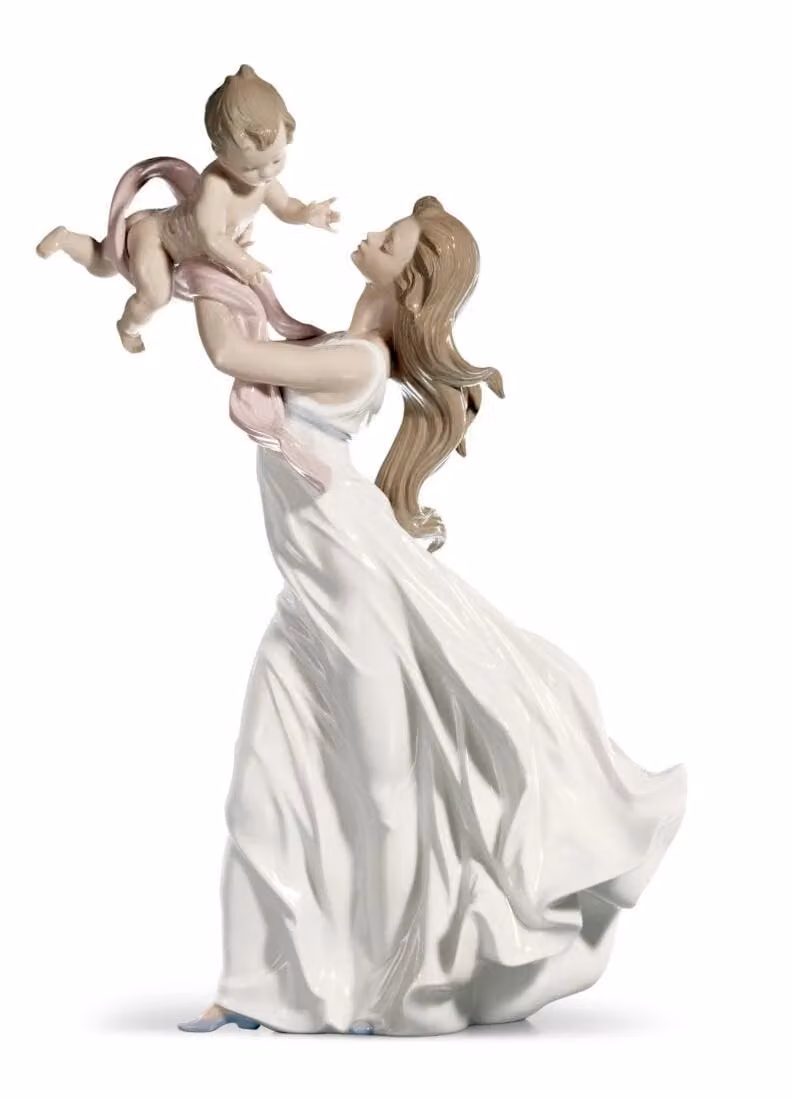 Lladró My Little Sweetie Mother Porcelain Figurine in White