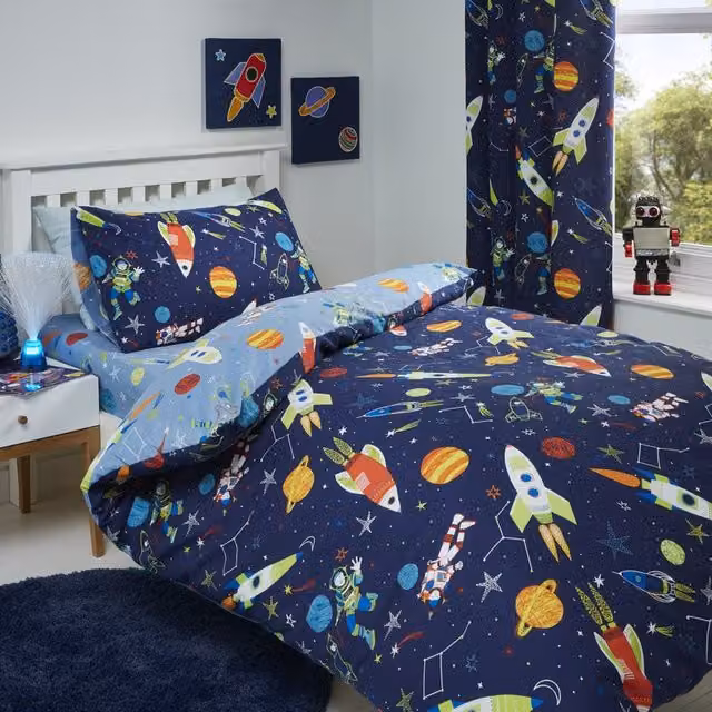 Bedlam Supersonic Glow In The Dark Reversible Childrens Duvet Cover and Pillowcase Set, Blue, W/D/H: 200 x 200 cm – 1