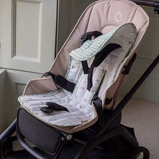 Avery Row Pram Liner in Little Farm Greenhouse Gingham Green – 1
