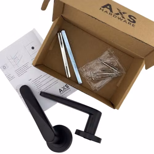 AXS Hardware Detroit Internal Bathroom Door Handle Pack in Black with Antique Brass Aluminium Rose and 127mm Lever – 4