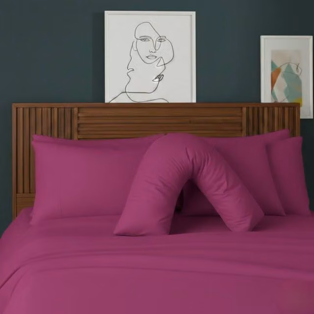 Snug City V Shape Maternity Pillowcase in Pink Polycotton – 1