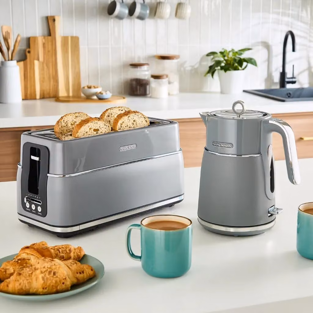 Morphy Richards Signature Grey 1.5L Kettle and 4 Slice Toaster Set – 1