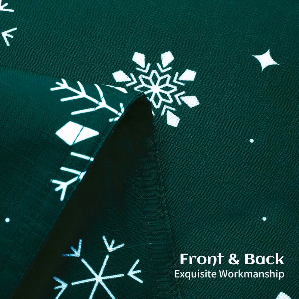 London Boutique Christmas Snowflake Tablecloth, Green, W: 137.16 cm, D: 200.66 cm – 3