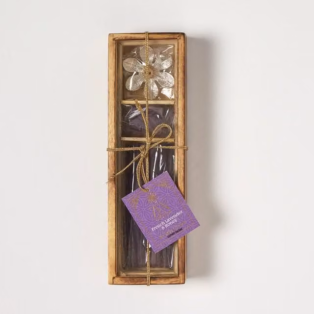 Homescapes Zen Incense Gift Set with French Lavender and Honey Cones in Purple and Multicolour