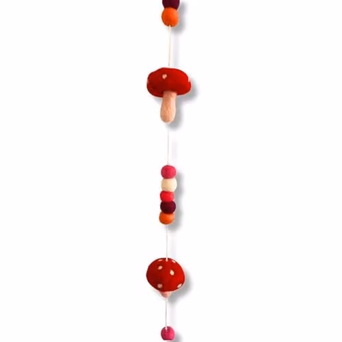 KDMD Redtop Mushrooms Felt Wall Hanging in Red – 1