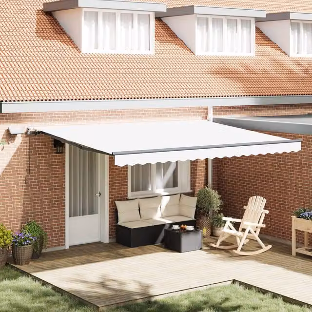 Berkfield Home Manual Retractable Wall-Mounted Awning with LED in White, W: 450 cm, D: 350 cm – 1