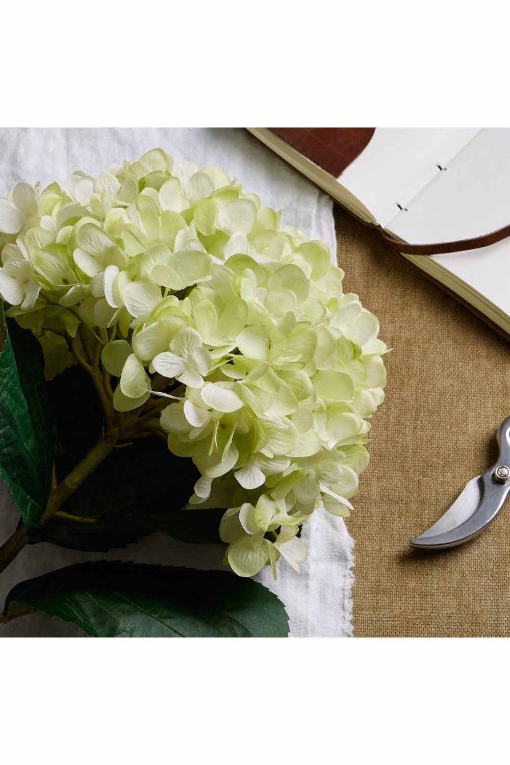 KDMD Green Hydrangea Realistic Botanical Tabletop Floral Decor – 3