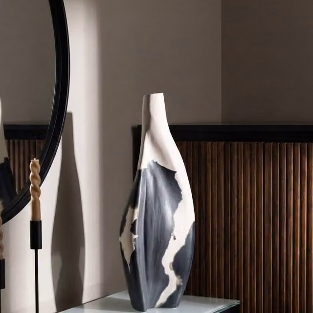 Wyld and Coco Handcrafted Mango Wood Tabletop Vase in Beige and Black