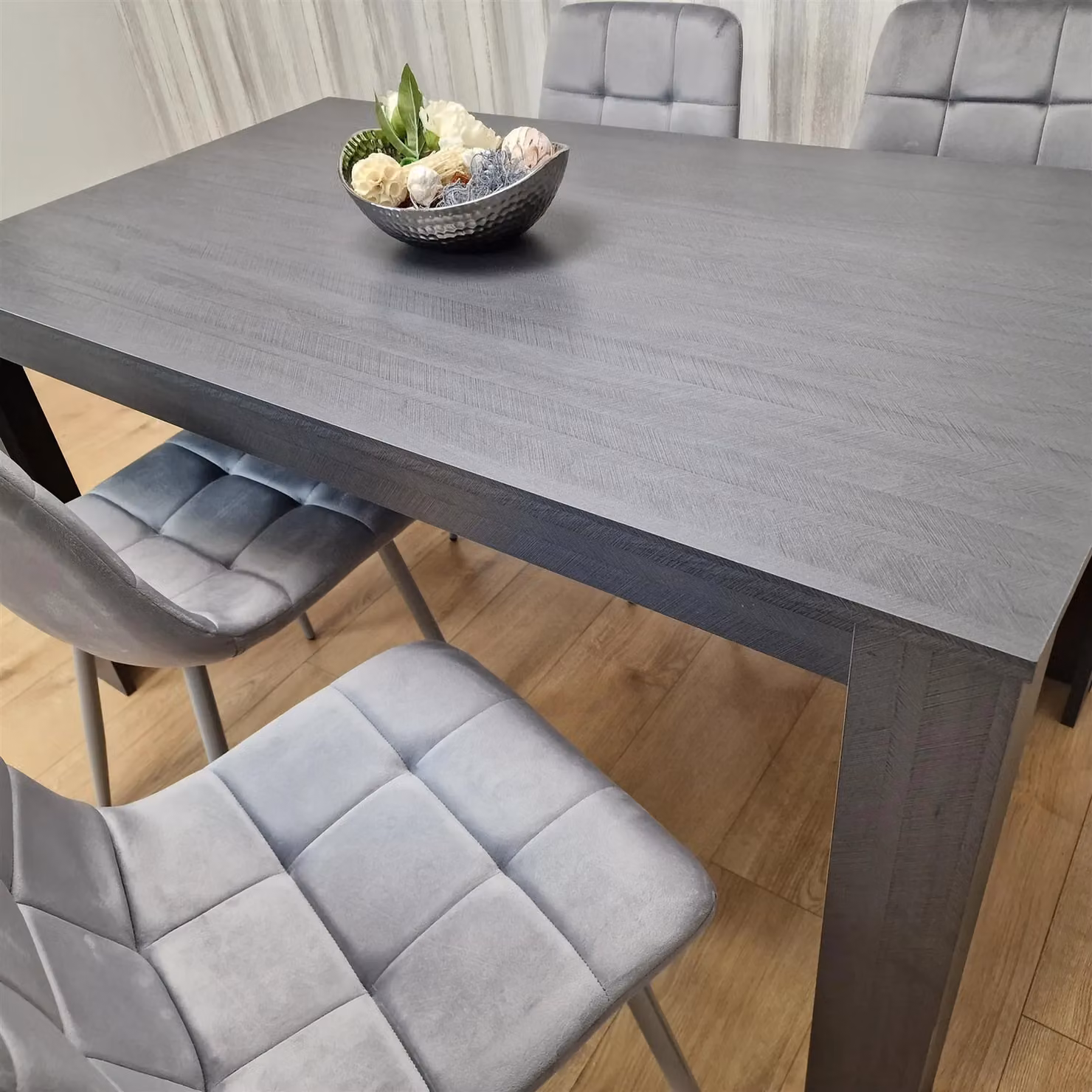 KOSY KOALA Modern Dining Table and 4 Grey Velvet Chairs Set, Brown Rectangular Table, W/D/H: 160 x 80 x 75 cm – 2