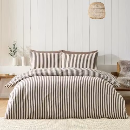 Catherine Lansfield Brushed Stripe Cotton Flannelette Single Duvet Cover Set with Pillowcase, Brown, Duvet Cover: 135 x 200 cm, Pillowcase: 50 x 75 cm – 1